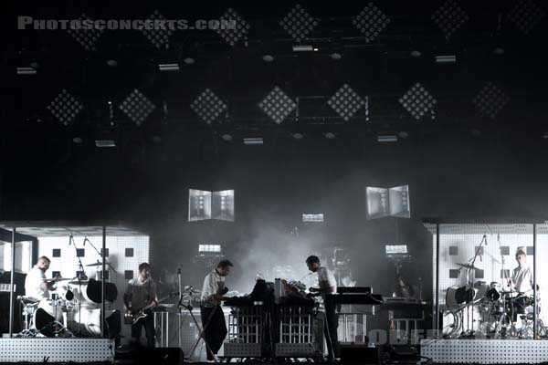 SOULWAX - 2016-08-28 - SAINT CLOUD - Domaine National - Scene de l'Industrie - 